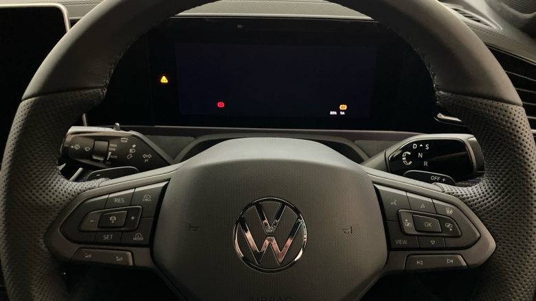 Volkswagen Passat 1.5 eTSI R-Line 5dr DSG Petrol Estate